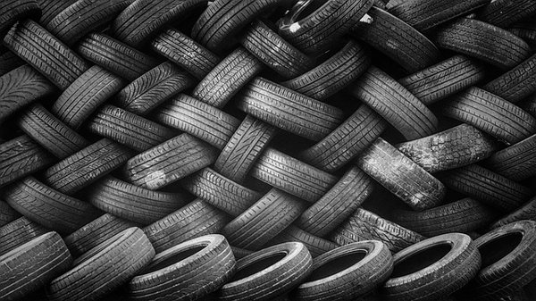 Quels sont les mécanismes de recyclage des pneus usagés ?